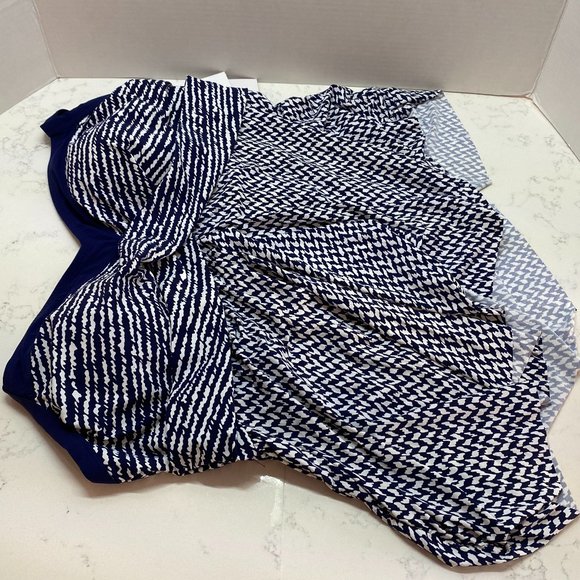 NWT Christina Navy Tankini Top swimsuit - Picture 1 of 5